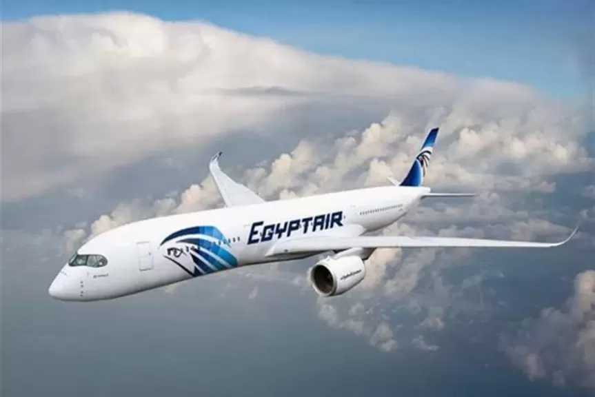 مصر للطيران تعلن تعليق رحلاتها المتجهة إلى 8 دول بالمنطقة