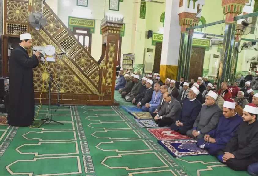 محافظ أسيوط يشهد احتفالية الأوقاف بذكرى انتصارات العاشر من رمضان بمسجد ناصر بحي شرق