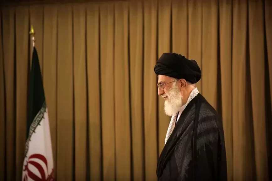 الحكومة الإيرانية تعلن الحداد 40 يوما على مقتل خامنئي
