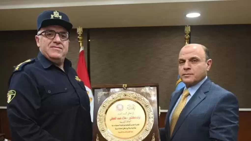 في اليوم العالمي.. محافظ الغربية يشيد ببطولات رجال الحماية المدنية