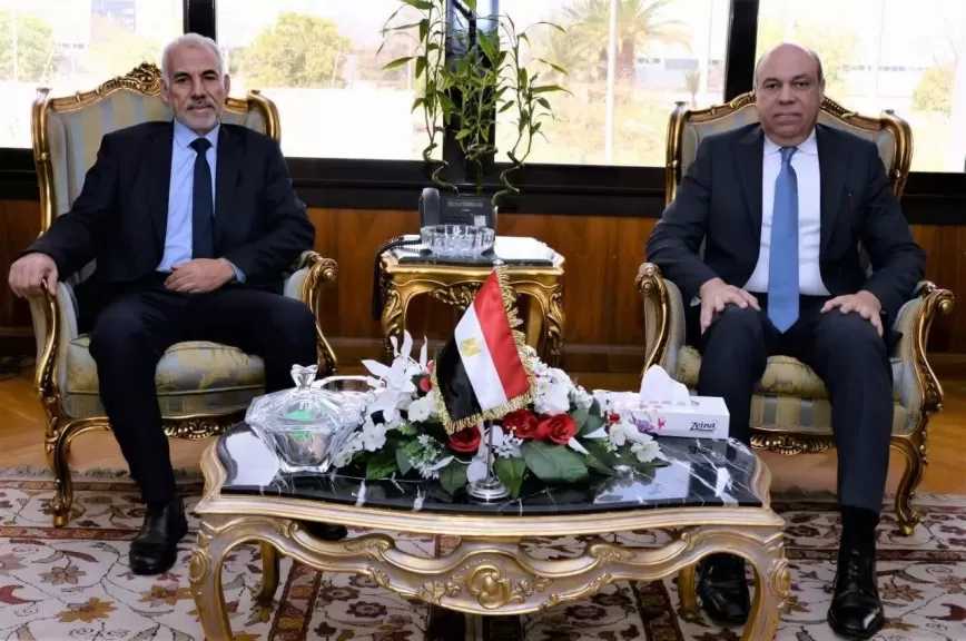 وزير الطيران المدني يشهد توقيع مذكرة تفاهم بين سلطة الطيران المدني المصرية ومصلحة الطيران المدني الليبية