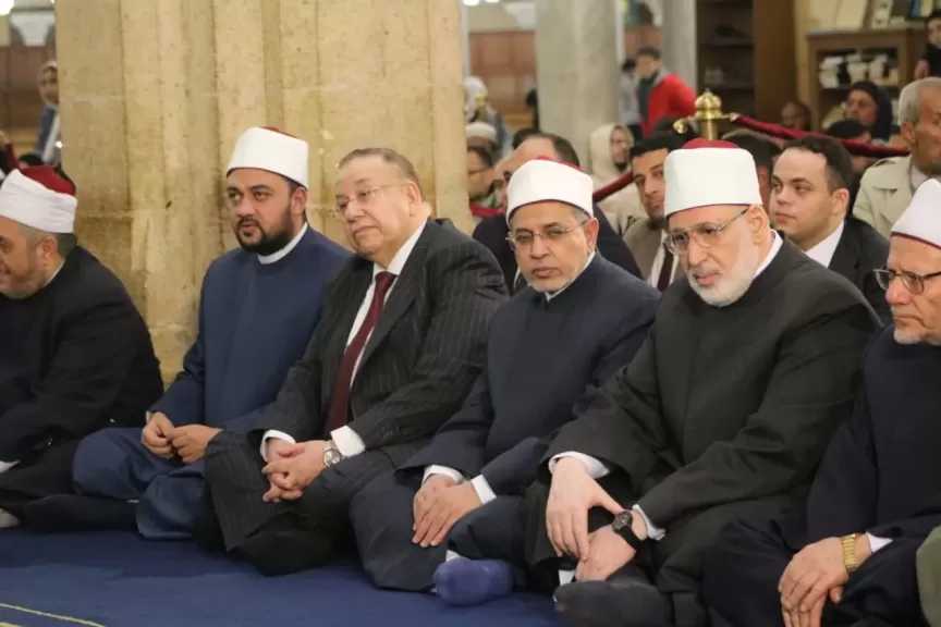 الأزهر يحيي ذكرى «يوم الفرقان».. وأمين «الأعلى للشئون الإسلامية» يشارك نائبًا عن وزير الأوقاف |صور