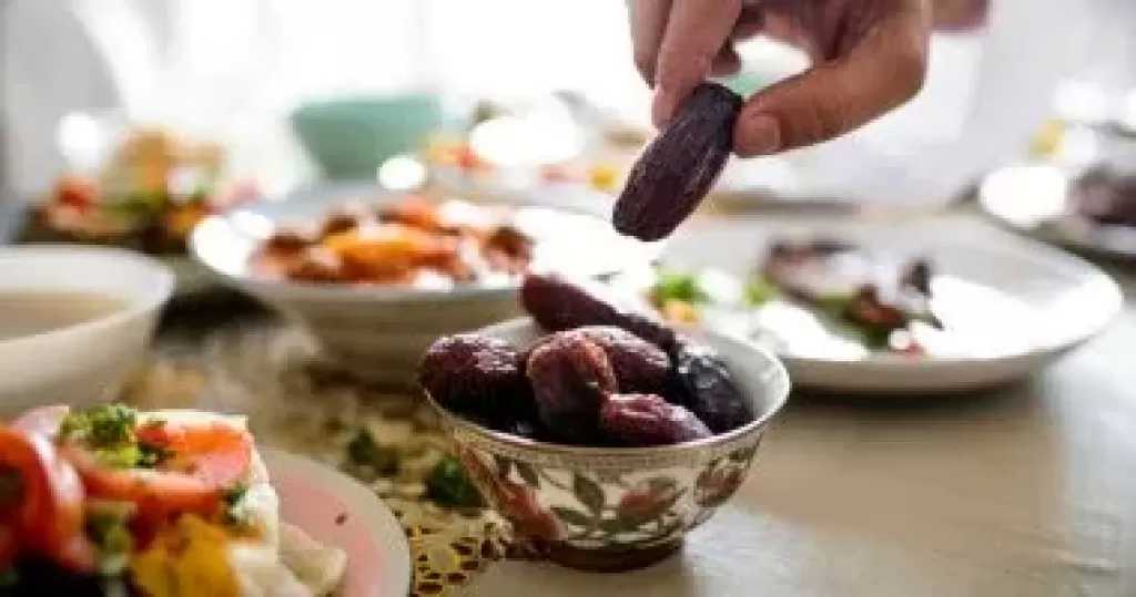 عادات بسيطة تجعلك تحافظ على عاداتك اليومية بطريقة تعزز صفاء الذهن وقوة التركيز في رمضان