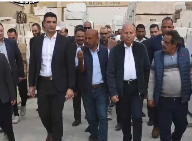 مصانع الرخام والجرانيت بمنطقة شق الثعبان الصناعية تعكس تطورًا ملحوظًا في قدرات التصنيع الوطني