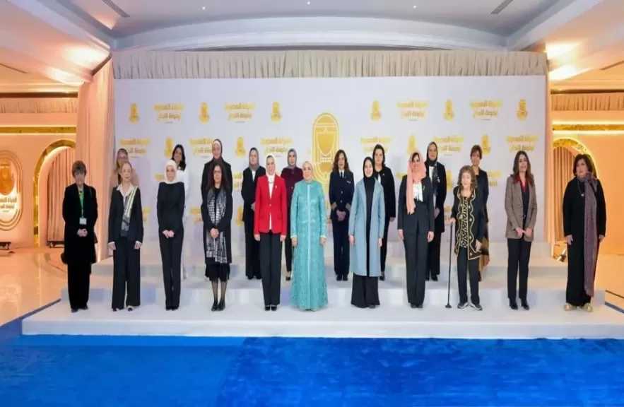 السيدة انتصار السيسي تكرم مجموعة من ملهمات مصر في النسخة السنوية من المرأة المصرية أيقونة النجاح