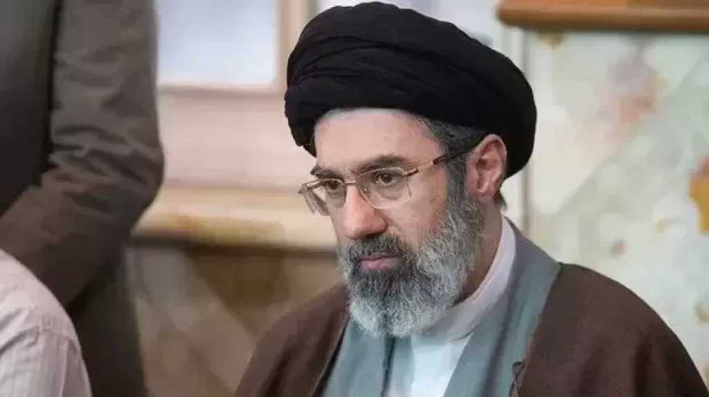 خامنئي يصدر توجيهات جديدة: مواصلة العمليات والرد الحاسم على أي تحرك معاد