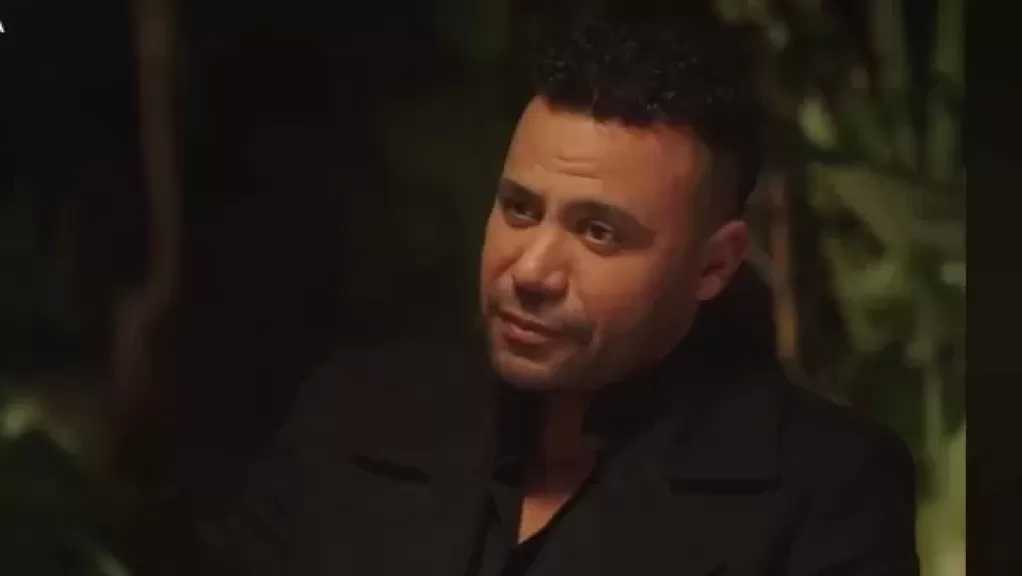 الكينج الحلقة 24.. محمد عادل إمام يبحث عن ابنه وحنان مطاوع تسلم نفسها للشرطة