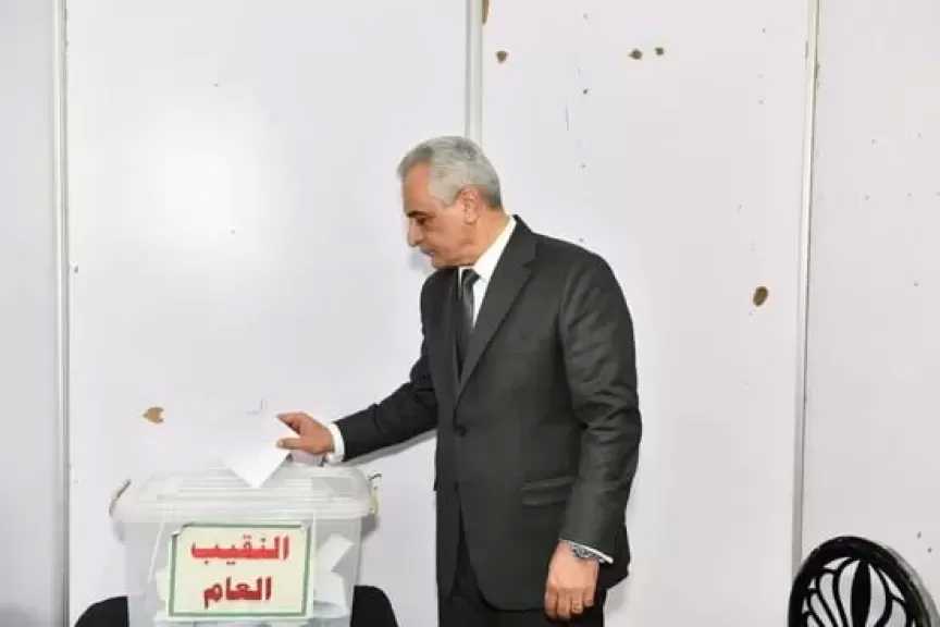 وزير الإنتاج الحربي يدلي بصوته في انتخابات نقابة المهندسين