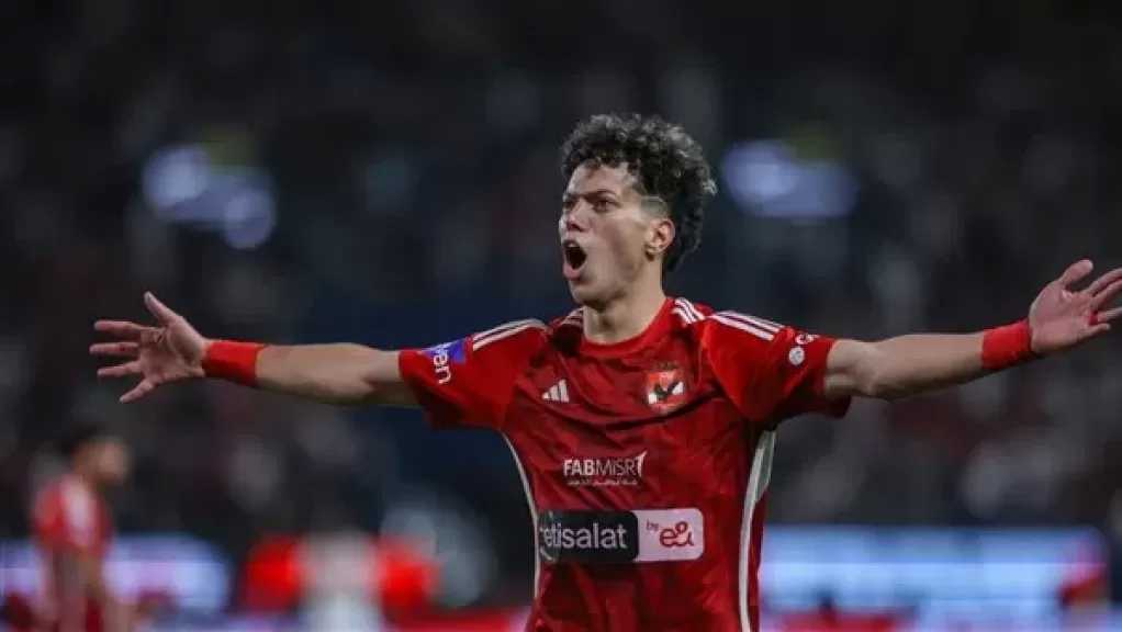 لاعب سموحة: إمام عاشور مختلف.. وتفاجأت بانتقال زيزو إلى الأهلي