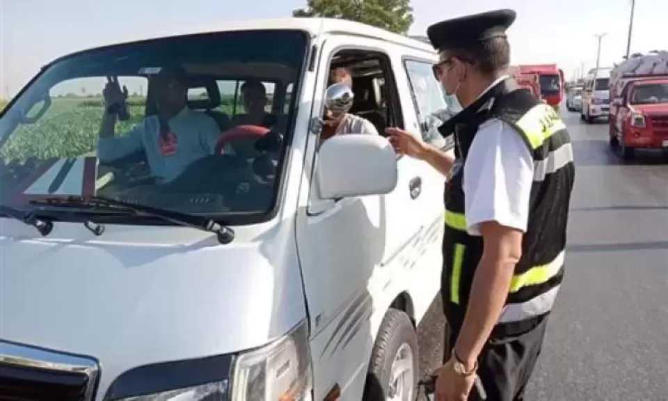 الداخلية تضبط أكثر من 107 آلاف مخالفة مرورية على مستوى الجمهورية