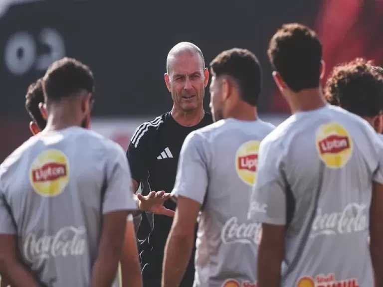 علاء ميهوب: الوقت غير مناسب لرحيل توروب عن الأهلي