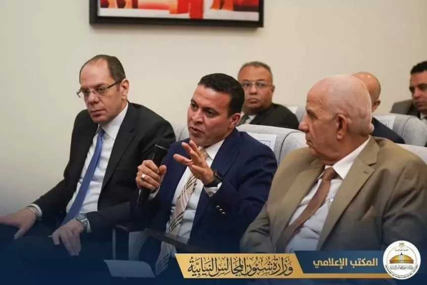 وزير شئون المجالس النيابية يعقد اجتماعًا موسعًا مع ممثلي ومديري الاتصال السياسي للوزارات