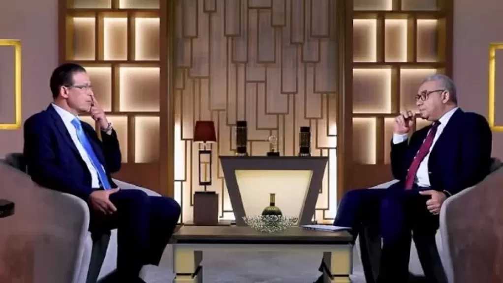 السفير عاطف سالم: تماسك إسرائيل تراجع مع استمرار الحرب