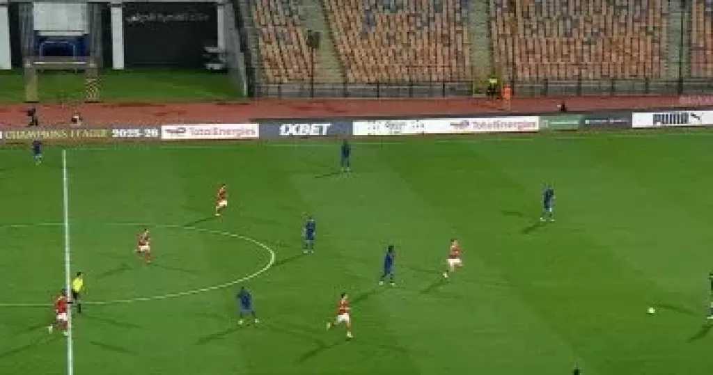 ‎30 دقيقة.. الأهلي 1-0 الترجي التونسي.. الأحمر