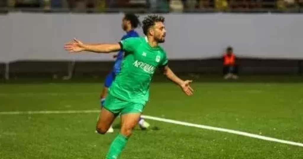 صلاح محسن يقود هجوم المصري أمام الزمالك في الدوري