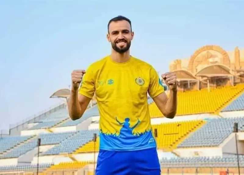 فيفا يوقف قيد الإسماعيلي بسبب مستحقات حمدي النقاز