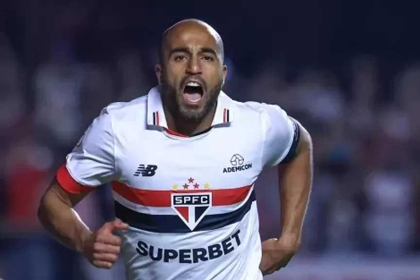 الأهلي يتفاوض لضم لاعب نادي ساو باولو البرازيلي