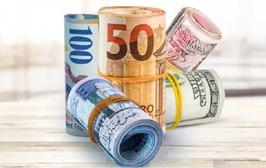 أسعار العملات العربية والأجنبية في البنوك اليوم الأحد 29 مارس 2026