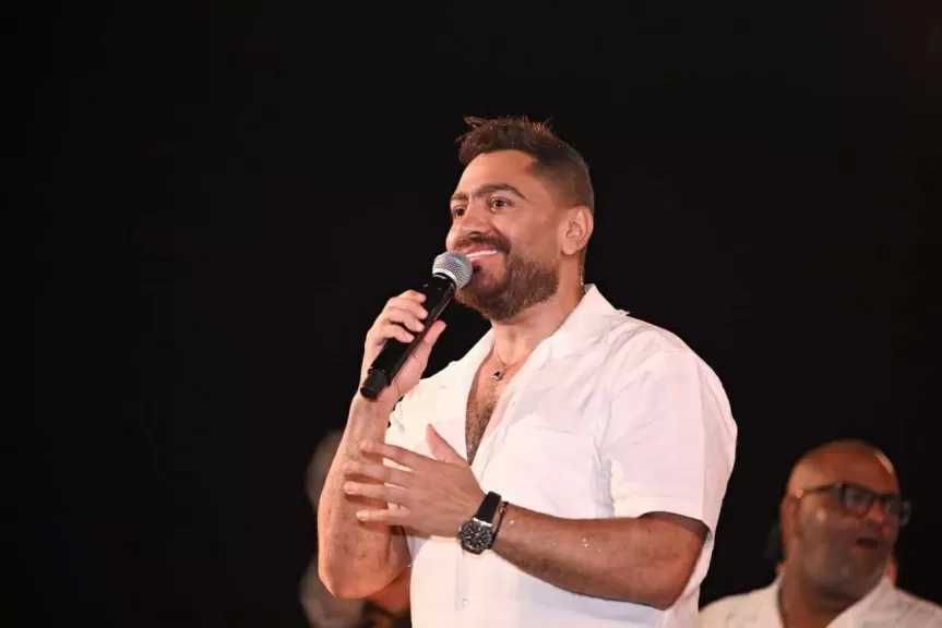 تامر حسني يؤيد اقتراح المخرج كريم السبكي لإنقاذ صالات السينما من قرار الإغلاق في التاسعة مساءً