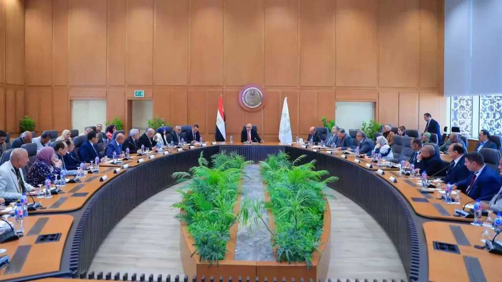 الوزير محمد عبد اللطيف: نبذل جهودا مكثفة من أجل تقديم منظومة تعليمية تليق بأبنائنا الطلاب