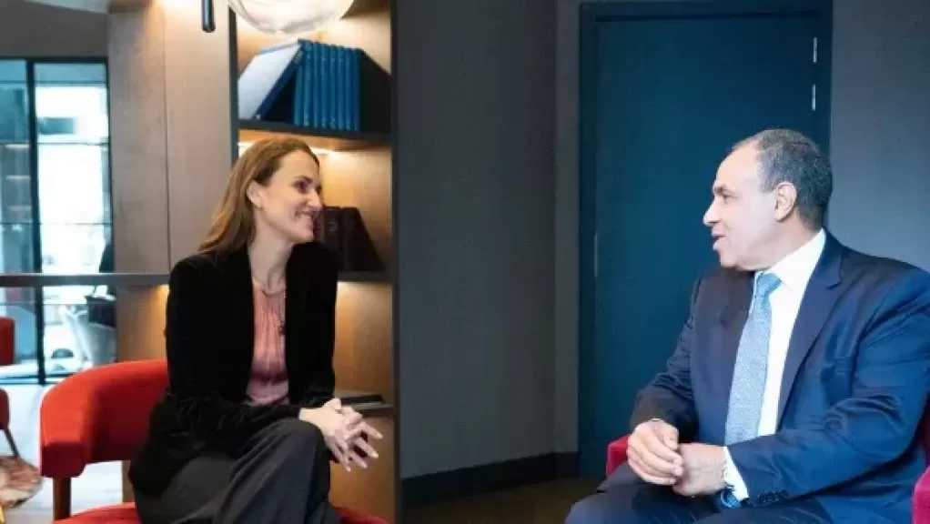 وزيرة خارجية رومانيا: مصر ركيزة أساسية في بنية الأمن الإقليمي