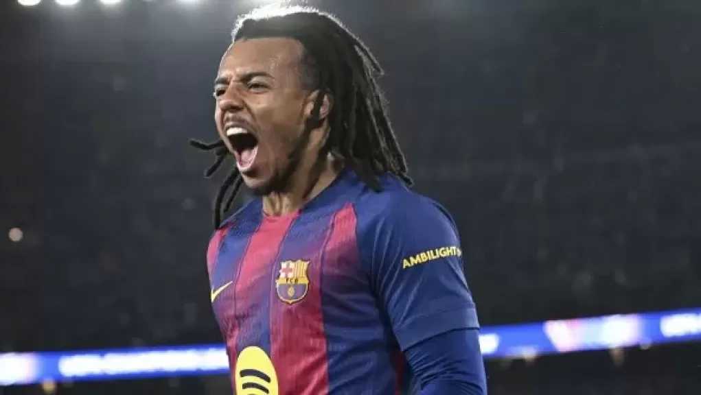 اهتمام أوروبي بكوّندي وبرشلونة يترقب
