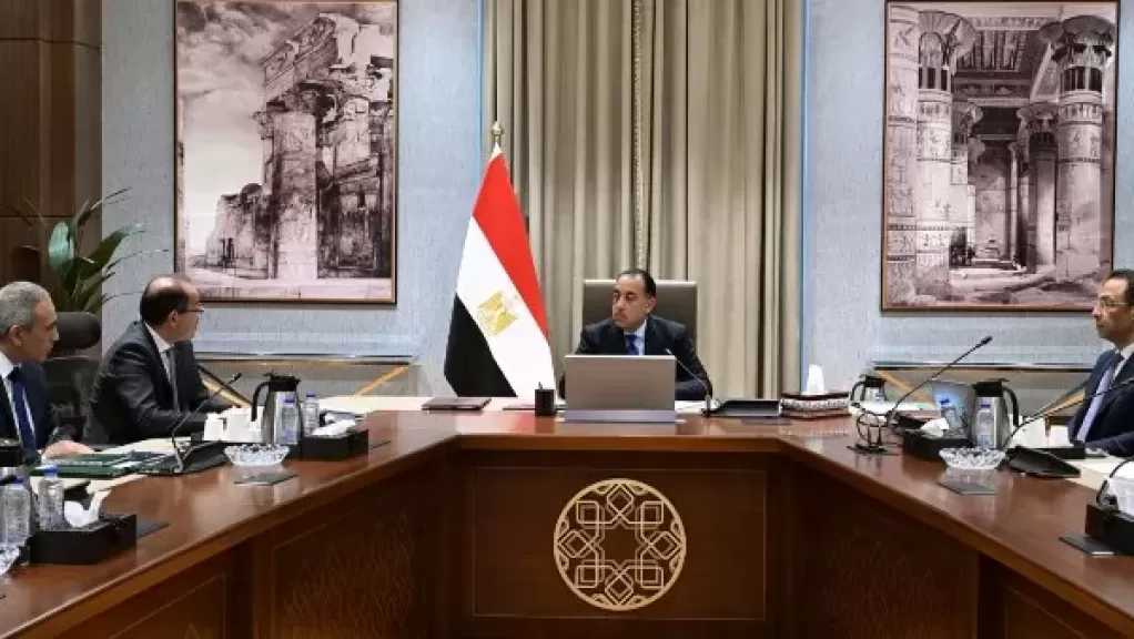 رئيس الوزراء يتابع الموقف التنفيذي لمشروع تنمية وتطوير مدينة المعرفة بالعاصمة الجديدة