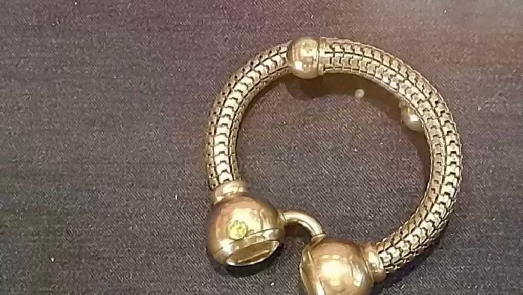 متحف المركبات الملكية يحتفي بالمرأة المصرية