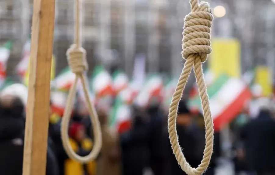 إيران تنفذ حكمين آخرين بالإعدام فيما يتعلق بالاحتجاجات الأخيرة