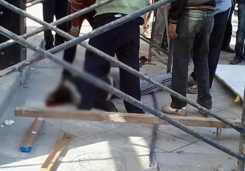 مصرع كهربائي سقط من أعلى سقالة في الشرقية