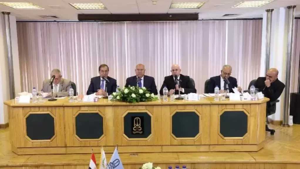النقل: تطوير واستعادة قوة الاسطول التجاري البحري ليصل إلى 40 سفينة في 2030