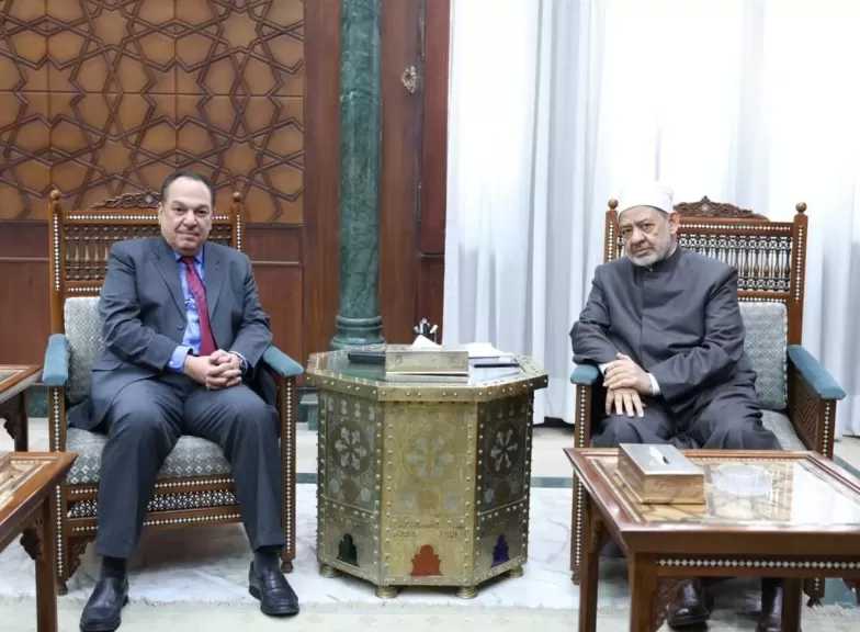 شيخ الأزهر يجدد إدانته للاعتداءات على الكويت ويشدد على ضرورة صون أمن الشعوب