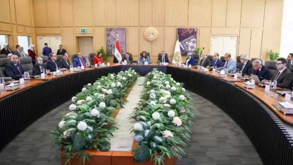 3 وزراء يطلقون المرحلة الرابعة من المبادرة الوطنية للمشروعات الذكية الخضراء