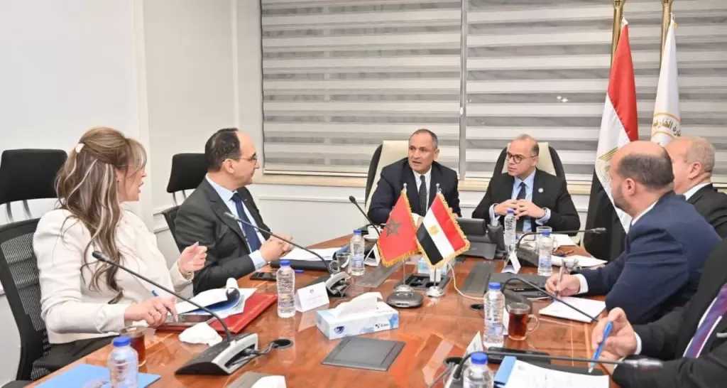 وزير الاستثمار: تفاهم على تحليل هيكل الواردات والصادرات والتحرك سريعًا لتنفيذ خطة للارتقاء بحجم التجارة بين البلدين