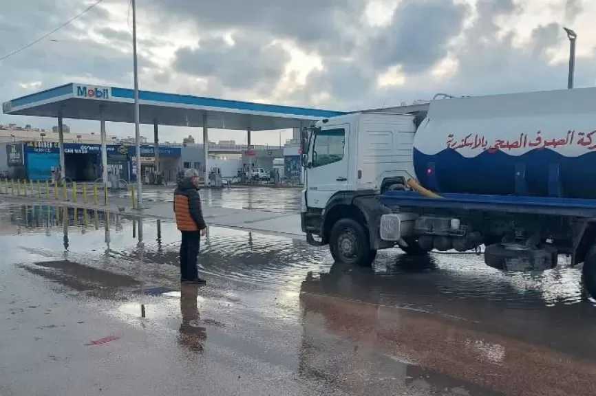 أمطار خفيفة تضرب الإسكندرية.. وجولات ميدانية مكثفة لضمان السيولة المرورية بالعجمي