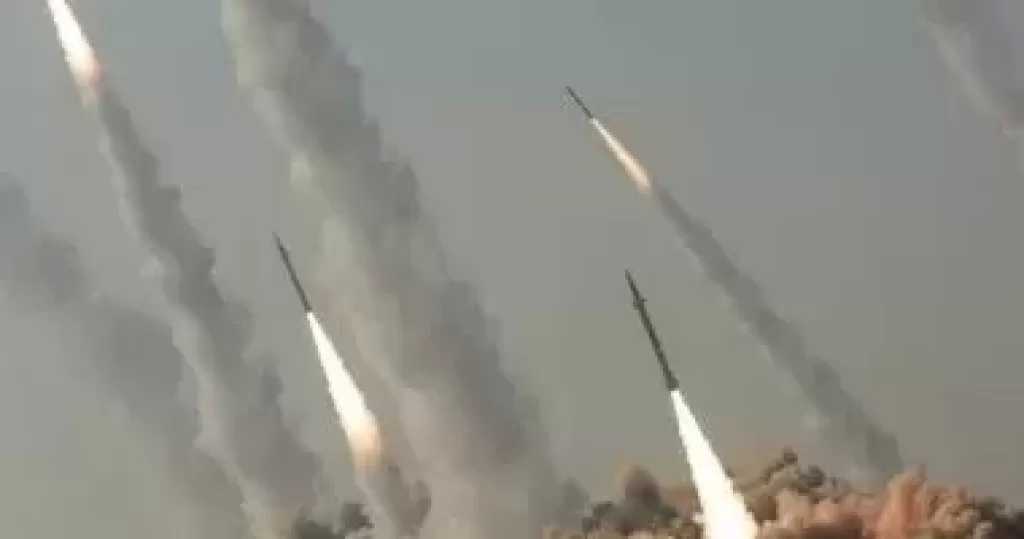 نيويورك تايمز: إيران تحتفظ بمعظم قدراتها الصاروخية رغم الضربات الأمريكية والإسرائيلية