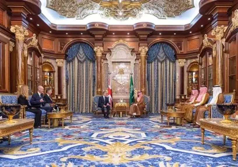 محمد بن سلمان وستارمر يؤكدان دعم الجهود المبذولة بما يُعزز أمن المنطقة واستقرارها