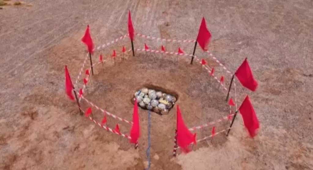 «مسام» ينفذ عملية ضخمة في باب المندب: إتلاف 4925 لغماً وذخيرة