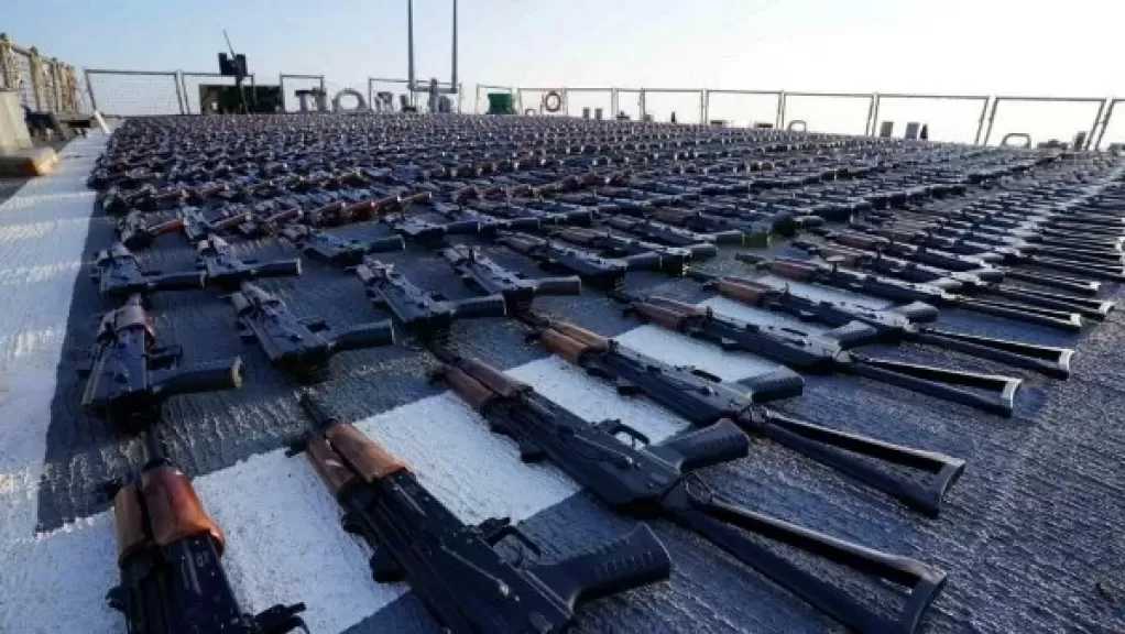الشرطة الإيرانية تعلن ضبط شحنة من السلاح والذخائر في جنوب شرقي البلاد