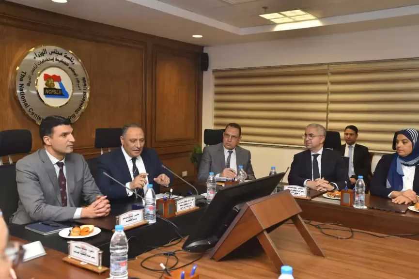 وزير الصناعة يبحث مع مدير المركز الوطني لتخطيط استخدامات أراضي الدولة آليات حوكمة منظومة طرح الأراضي الصناعية