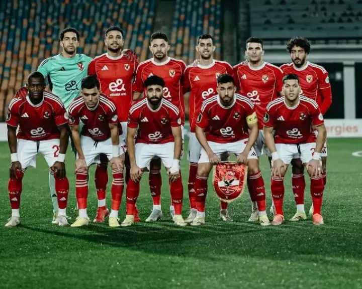 مروان وتريزيجيه يقودان تشكيل الأهلي المتوقع في مباراة سموحة