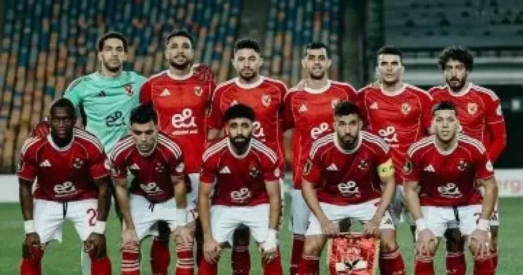 الأهلي يدرس الاستعانة بمدير فني أجنبي لمنظومة كرة القدم