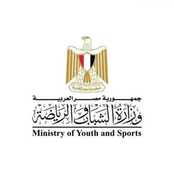وزير الشباب والرياضة يهنئ لاعبة المنتخب الوطني للتايكوندو سلمي محمد عصام ببرونزية بطولة العالم للشباب