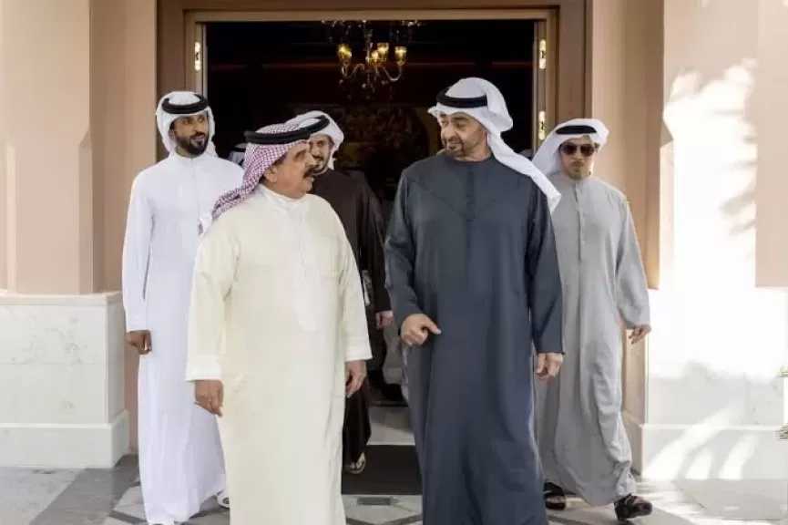 الإمارات والبحرين تبحثان توترات الشرق الأوسط