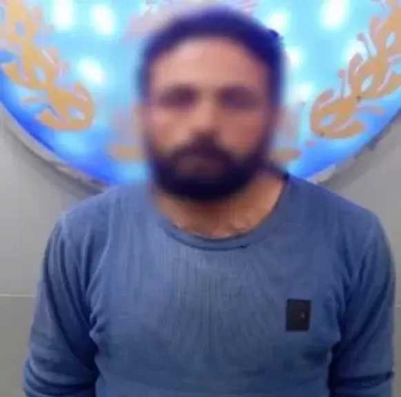القبض على زوج متهم بإلقاء زوجته من أعلى سلم عقار بالدقهلية