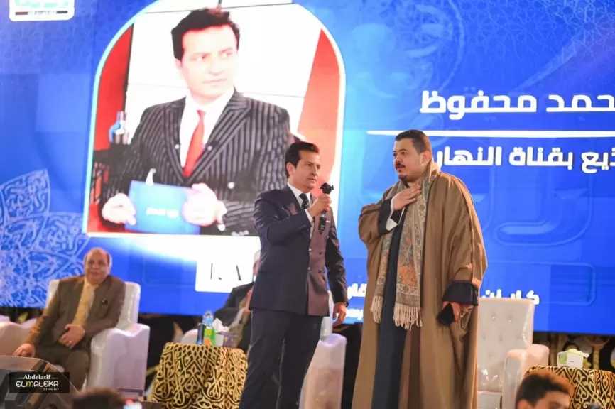 حضور بالآلاف في بُهوت.. «رؤية الخيرية» تصنع حدثًا استثنائيًا وتكرّم 1600 متسابق و11 فائزًا بالعمرة