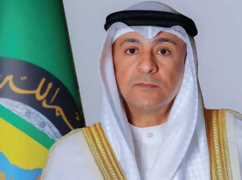 دول الخليج العربية ترحب بإدانة فرض إيران رسوم على السفن العابرة لمضيق هرمز
