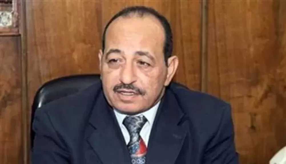 أستاذ علوم سياسية: الحرس الثوري متمسك بالسلطة.. والرئيس الإيراني لا يشارك في اتخاذ القرار