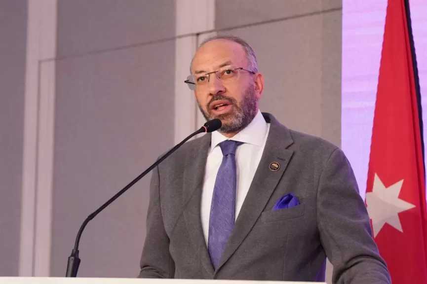 تراكم دفعات 10 سنوات.. النائب حسام المندوه يواجه الحكومة بأزمة توقف تعيين أوائل خريجي جامعة الأزهر