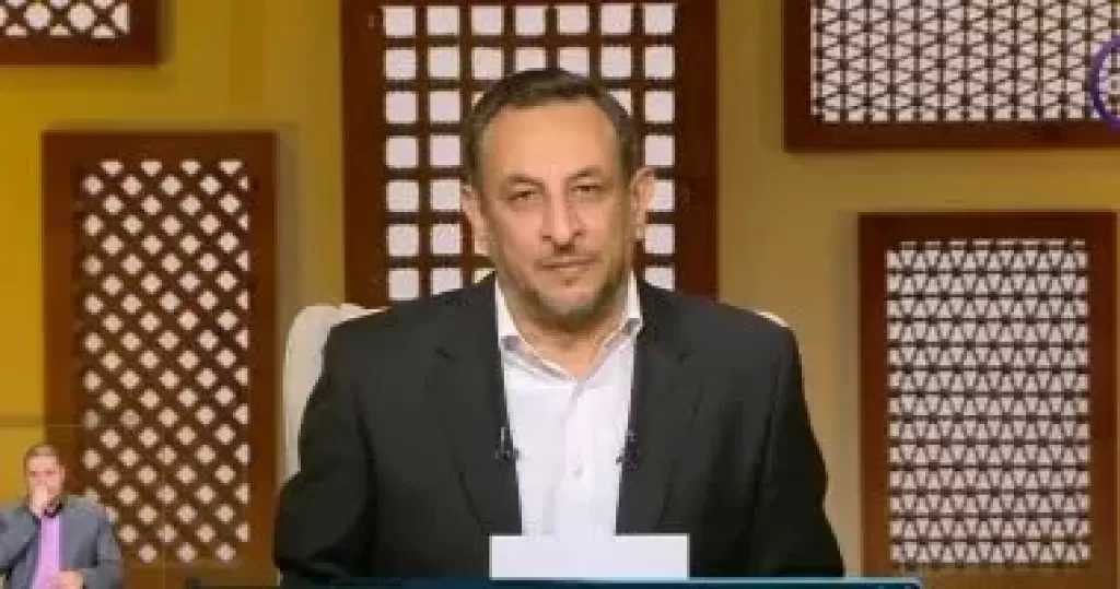 هل يُستجاب دعاء من يدعو وماله حرام؟.. رمضان عبد المعز يوضح